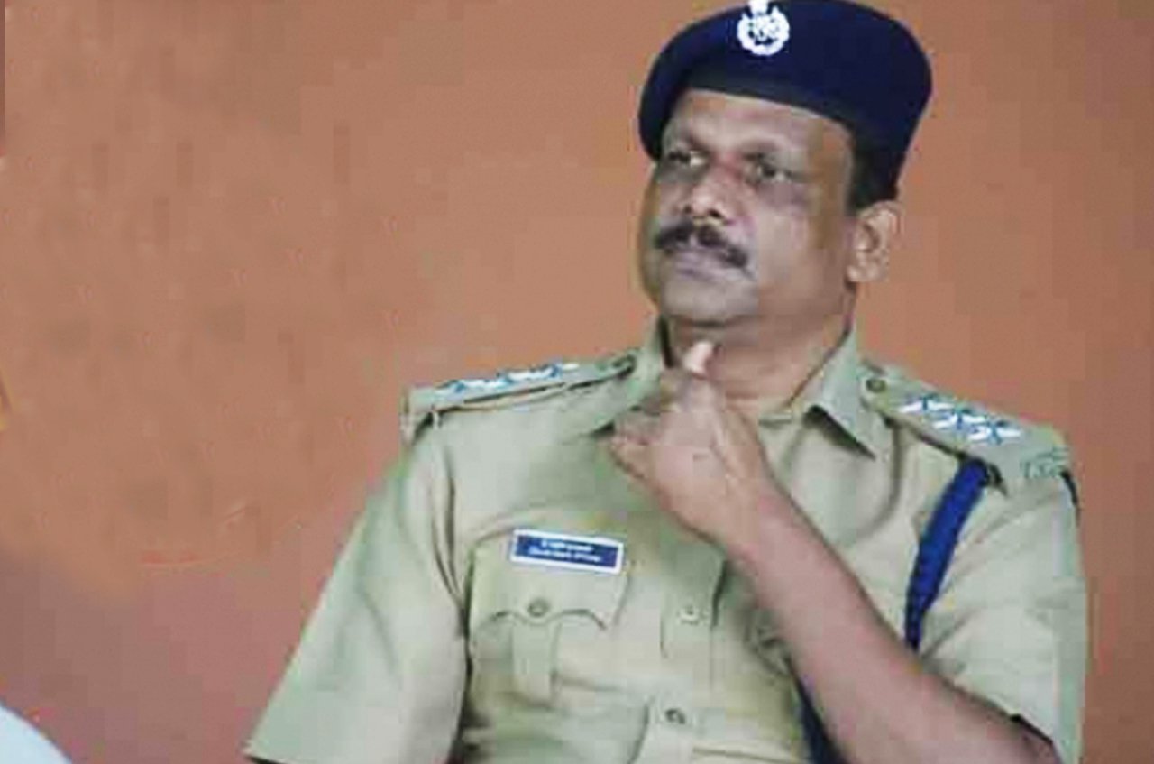 Kerala police again in trouble. - The CBC News India